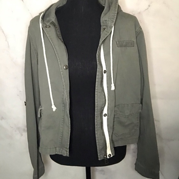 Olive green jacket - Picture 3 of 4